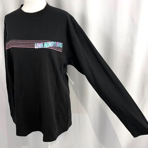 New BP Love Always Wins Metallic Print Long Sleeve Tee Black Unisex Size Small - Picture 10 of 16